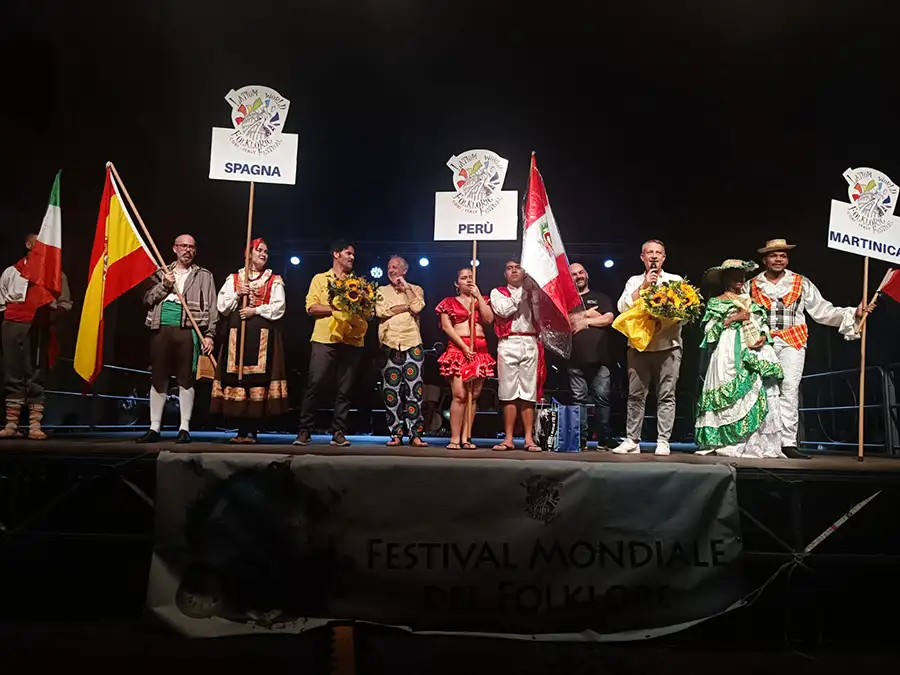 Paliano il grande successo del "Latium World Folkloric Festival"