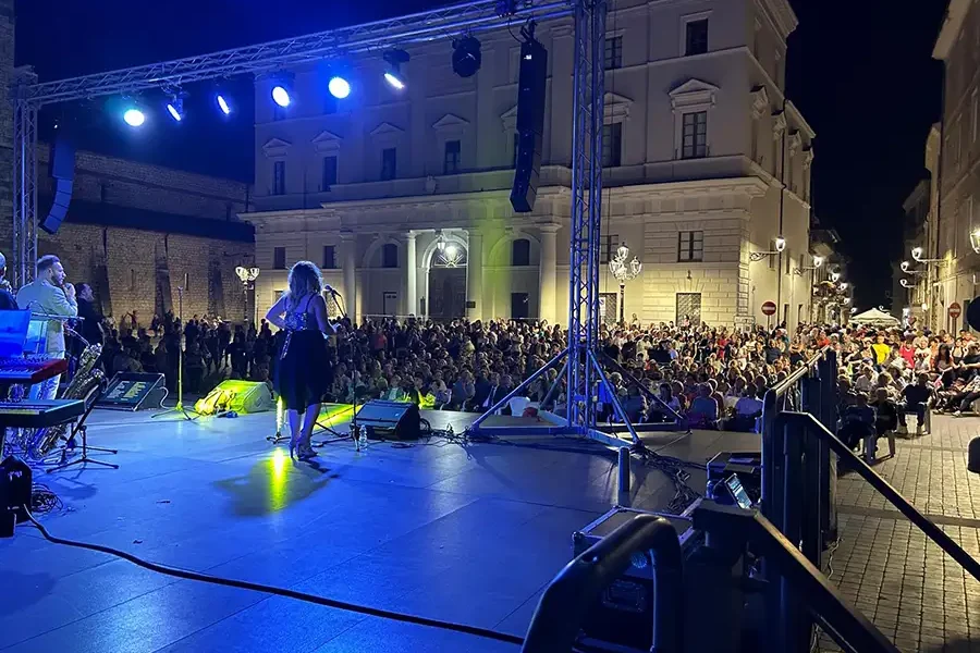 Grande successo di pubblico per la Fiera delle Cipolle e Madonna della Libera