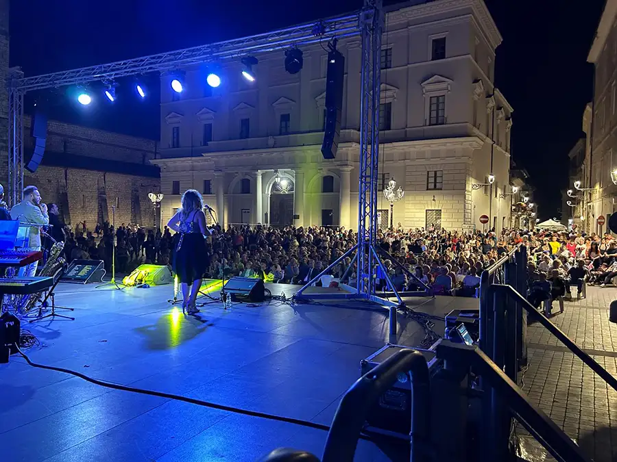 Grande successo di pubblico per la Fiera delle Cipolle e Madonna della Libera